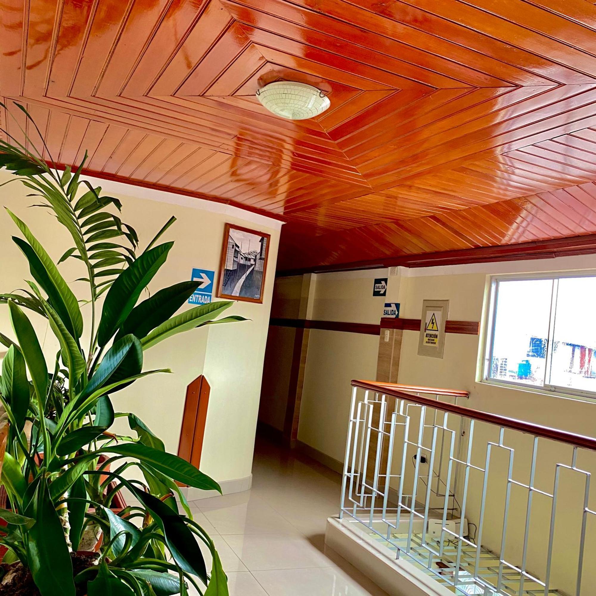 Hotel Ventura Isabel Iquitos Bagian luar foto
