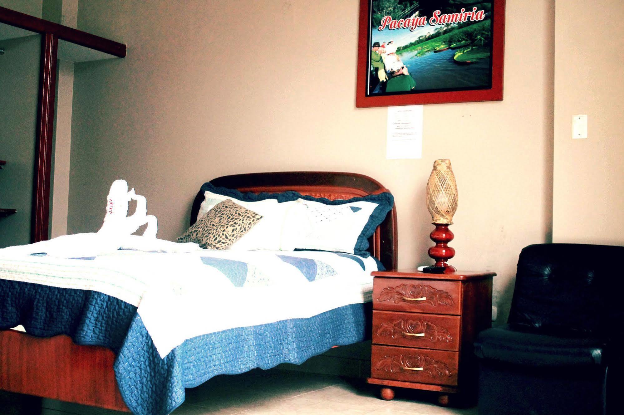 Hotel Ventura Isabel Iquitos Bagian luar foto